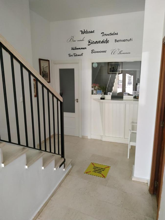 Hostal Dp El Pilar Monesterio Ngoại thất bức ảnh