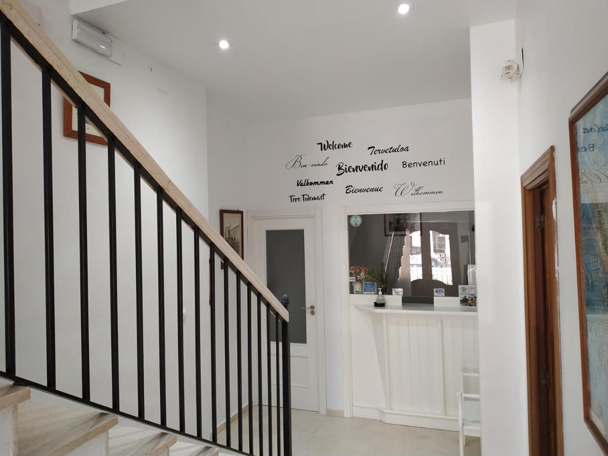 Hostal Dp El Pilar Monesterio Ngoại thất bức ảnh