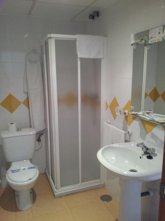 Hostal Dp El Pilar Monesterio Phòng bức ảnh