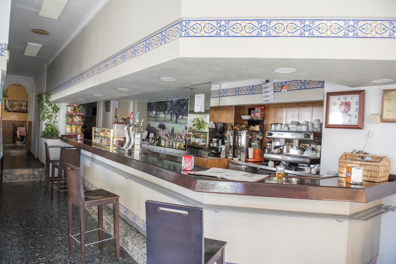 Hostal Dp El Pilar Monesterio Ngoại thất bức ảnh